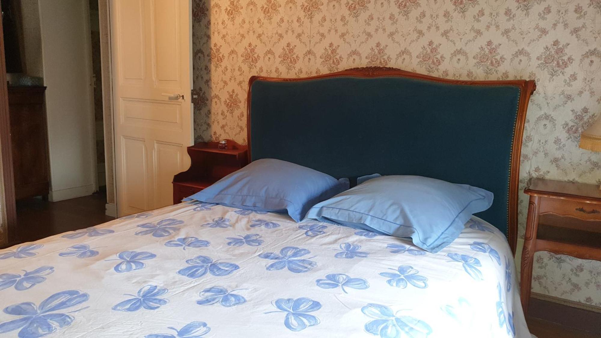 Les Chambres Chez David Riom Ngoại thất bức ảnh